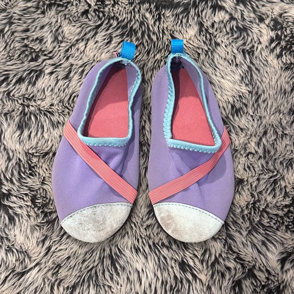 FITKIDS by FITKICKS Active Lifestyle Footwear EUC